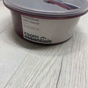 Room Essentials Salad Bowl with Utensil - Burgundy and Clear Lid-Set of 3
